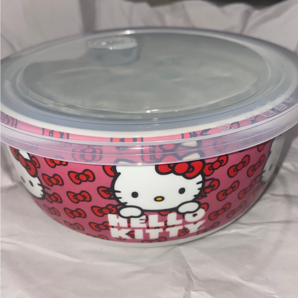 Hello kitty food container